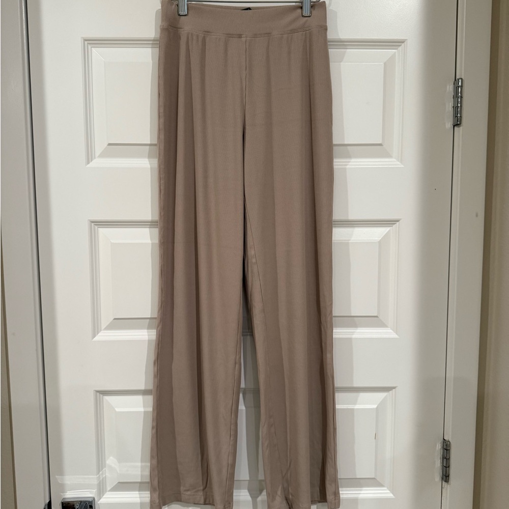 Vuori Wide Leg Lounge Pant